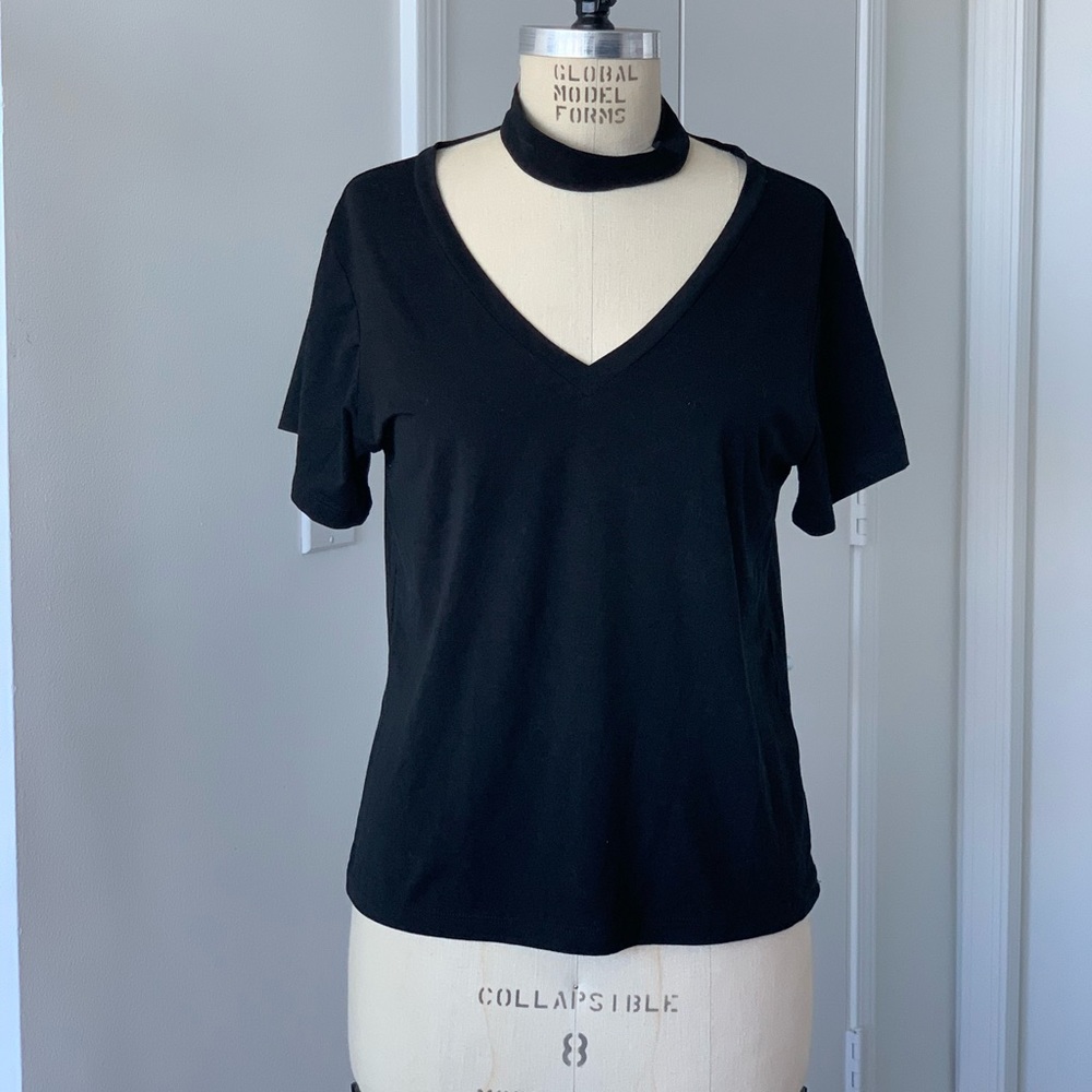 LNA V-Neck Cut Out Tee